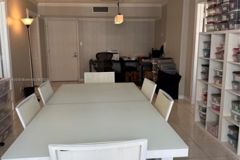 Снять в аренду кондоминиум в Помпано-Бич, Флорида 2 спальни, 97.55м2, № 1947415 - фото 6