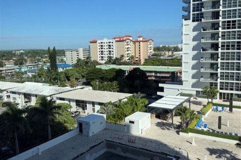 Снять в аренду кондоминиум в Помпано-Бич, Флорида 2 спальни, 97.55м2, № 1947415 - фото 12