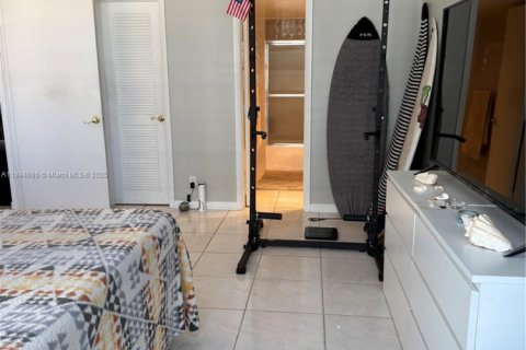 Снять в аренду кондоминиум в Помпано-Бич, Флорида 2 спальни, 97.55м2, № 1947415 - фото 9
