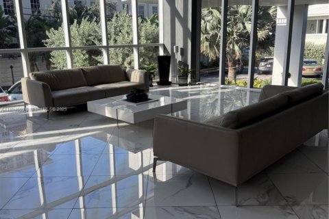 Снять в аренду кондоминиум в Помпано-Бич, Флорида 2 спальни, 97.55м2, № 1947415 - фото 5