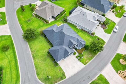 Casa en venta en The Villages, Florida, 3 dormitorios, 187.29 m2 № 1771582 - foto 3