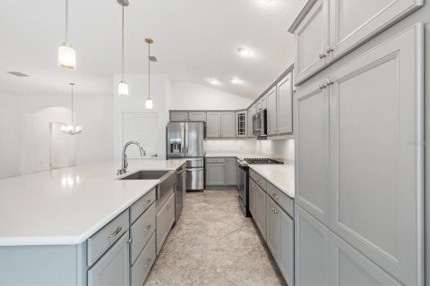 Casa en venta en The Villages, Florida, 3 dormitorios, 187.29 m2 № 1771582 - foto 15