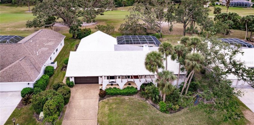 House in Sarasota, Florida 4 bedrooms, 306.76 sq.m. № 1543615
