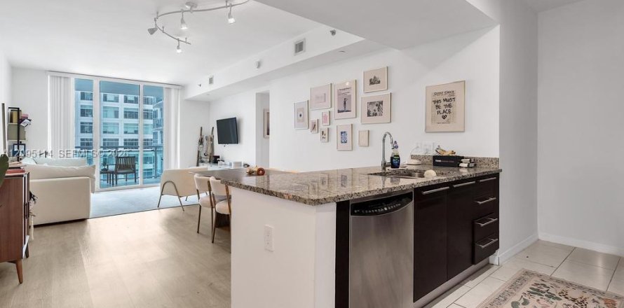 Condo à Miami, Floride, 1 chambre  № 2381384