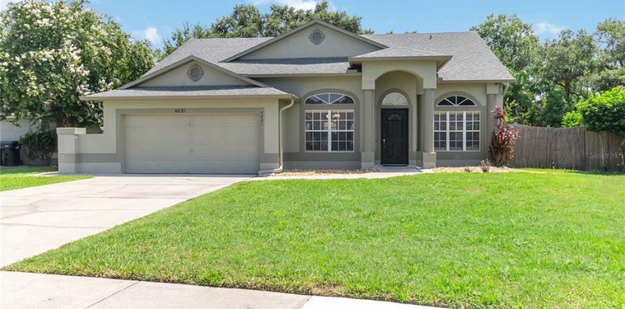 Villa ou maison à Orlando, Floride 4 chambres, 187.11 m2 № 1831756