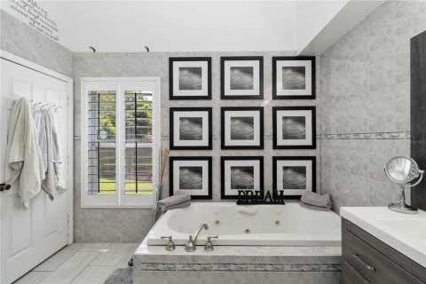 Villa ou maison à vendre à Orlando, Floride: 4 chambres, 187.11 m2 № 1831756 - photo 15