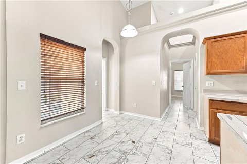 Villa ou maison à vendre à Orlando, Floride: 4 chambres, 144.74 m2 № 2220705 - photo 10