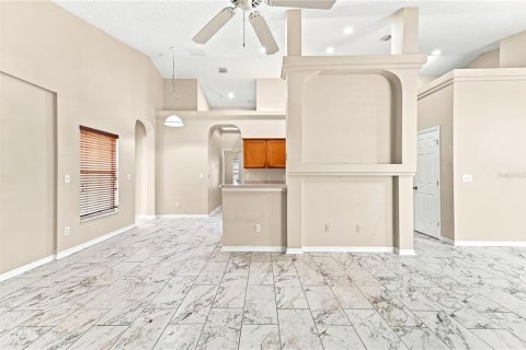 Villa ou maison à vendre à Orlando, Floride: 4 chambres, 144.74 m2 № 2220705 - photo 6