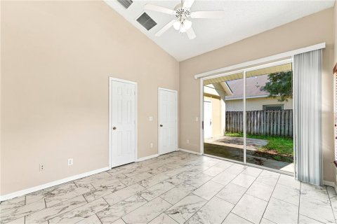 Villa ou maison à vendre à Orlando, Floride: 4 chambres, 144.74 m2 № 2220705 - photo 16