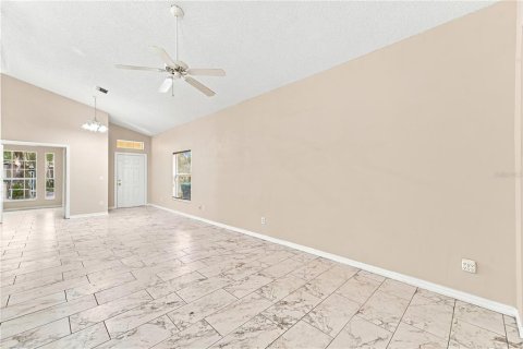 Villa ou maison à vendre à Orlando, Floride: 4 chambres, 144.74 m2 № 2220705 - photo 7