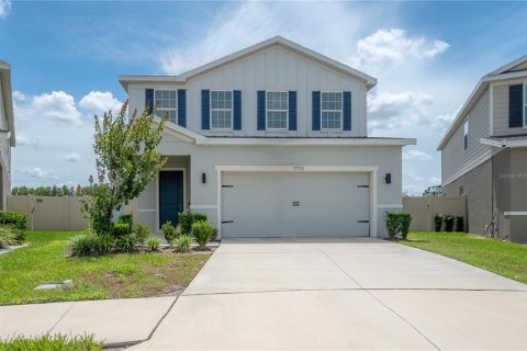 Casa en alquiler en Land O' Lakes, Florida, 4 dormitorios, 220.18 m2 № 1914855 - foto 1