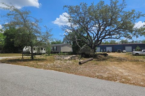 Terreno en venta en Hudson, Florida № 1740215 - foto 1