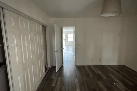 Condominio en venta en Boca Raton, Florida, 1 dormitorio, 55.74 m2 № 2023069 - foto 9