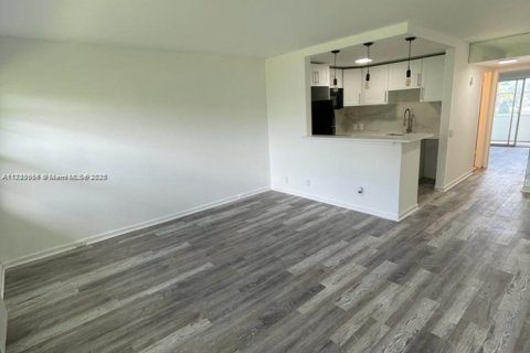 Condominio en venta en Boca Raton, Florida, 1 dormitorio, 55.74 m2 № 2023069 - foto 4