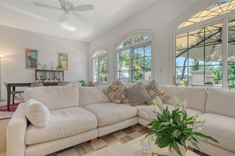 Townhouse in Osprey, Florida 2 bedrooms, 175.59 sq.m. № 2386652 - photo 11