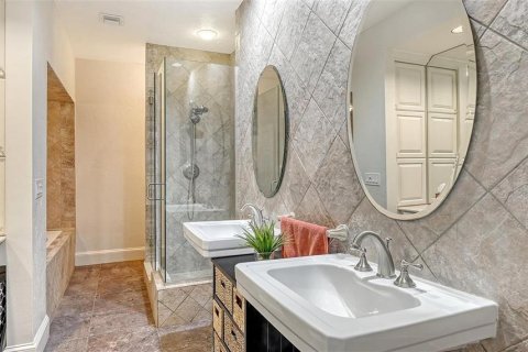 Townhouse in Osprey, Florida 2 bedrooms, 175.59 sq.m. № 2386652 - photo 28