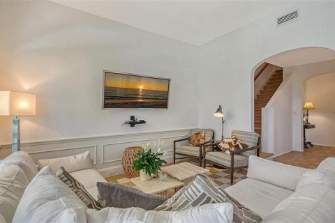 Townhouse in Osprey, Florida 2 bedrooms, 175.59 sq.m. № 2386652 - photo 13