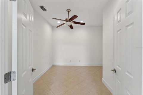 Villa ou maison à vendre à Sun City Center, Floride: 2 chambres, 154.96 m2 № 1906575 - photo 8