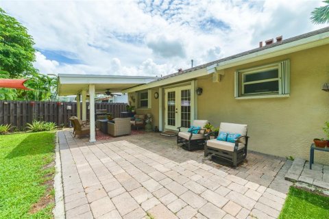 Villa ou maison à vendre à Sunrise, Floride: 3 chambres, 109.53 m2 № 2389057 - photo 30
