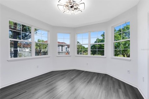 Copropriété à vendre à Orlando, Floride: 4 chambres, 138.33 m2 № 1620459 - photo 22