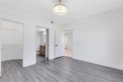 Copropriété à vendre à Orlando, Floride: 4 chambres, 138.33 m2 № 1620459 - photo 18
