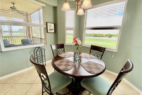 Copropriété à louer à Bradenton, Floride: 2 chambres, 107.4 m2 № 220151 - photo 12