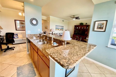 Copropriété à louer à Bradenton, Floride: 2 chambres, 107.4 m2 № 220151 - photo 15