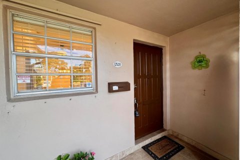 Купить кондоминиум в Делрей-Бич, Флорида 3 комнаты, 105.63м2, № 2083535 - фото 2