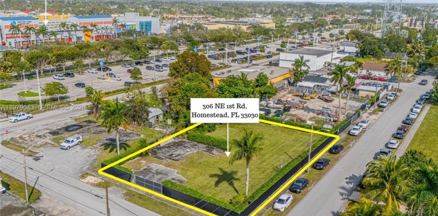 Immobilier commercial à Homestead, Floride № 2079852