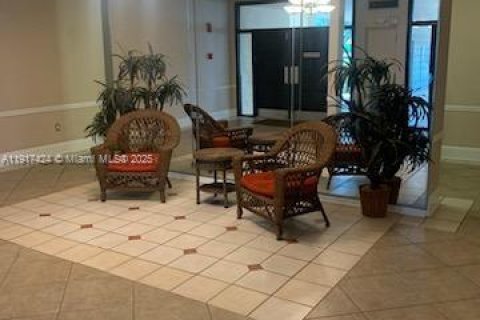 Condominio en alquiler en West Palm Beach, Florida, 1 dormitorio, 65.4 m2 № 1972176 - foto 5