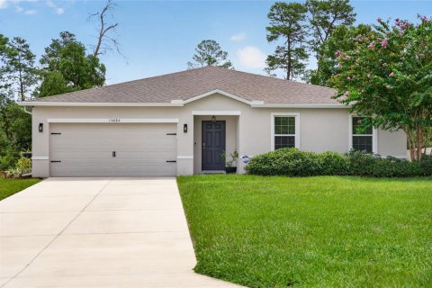 Casa en Ocala, Florida 4 dormitorios, 174.93 m2 № 2156902