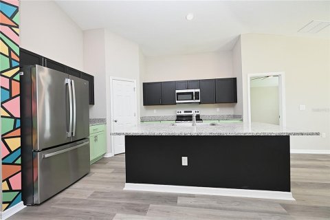 Villa ou maison à louer à Lakeland, Floride: 4 chambres, 171.87 m2 № 2415290 - photo 10