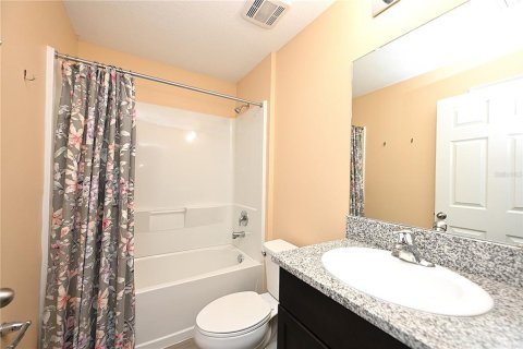 Villa ou maison à louer à Lakeland, Floride: 4 chambres, 171.87 m2 № 2415290 - photo 19