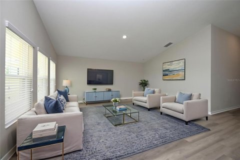 Villa ou maison à louer à Lakeland, Floride: 4 chambres, 171.87 m2 № 2415290 - photo 12
