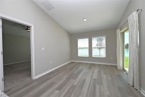 Villa ou maison à louer à Lakeland, Floride: 4 chambres, 171.87 m2 № 2415290 - photo 16