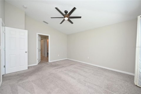 Villa ou maison à louer à Lakeland, Floride: 4 chambres, 171.87 m2 № 2415290 - photo 22