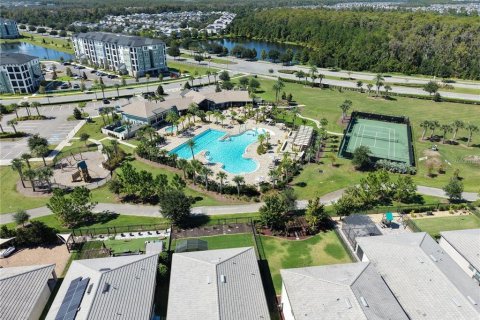 Villa ou maison à louer à Orlando, Floride: 3 chambres, 194.07 m2 № 2415490 - photo 9