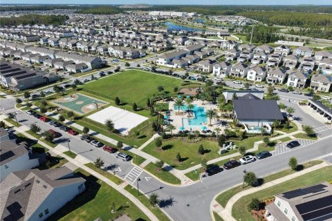 Villa ou maison à louer à Orlando, Floride: 3 chambres, 194.07 m2 № 2415490 - photo 10