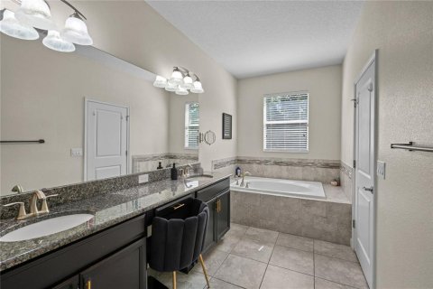 Villa ou maison à louer à Orlando, Floride: 3 chambres, 194.07 m2 № 2415490 - photo 22