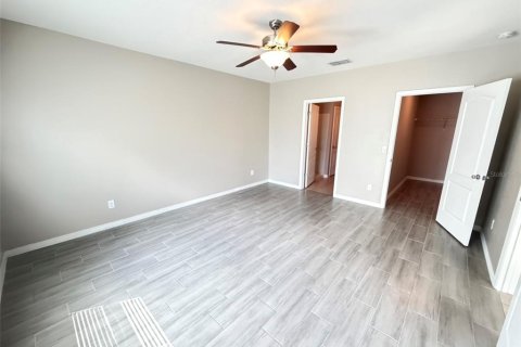 House in Kissimmee, Florida 3 bedrooms, 153.38 sq.m. № 2393578 - photo 9