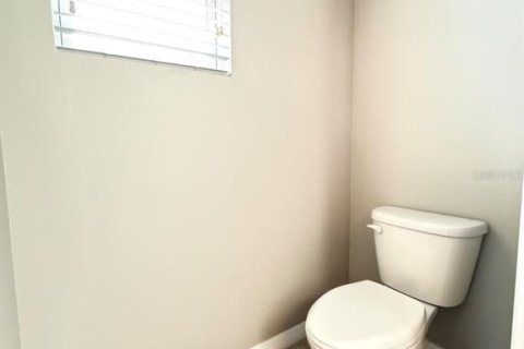 House in Kissimmee, Florida 3 bedrooms, 153.38 sq.m. № 2393578 - photo 17
