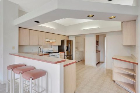 Купить виллу или дом в Сарасота, Флорида 9 комнат, 211.54м2, № 2229262 - фото 20