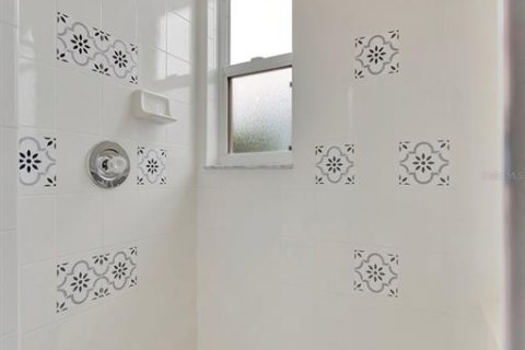 Купить виллу или дом в Сарасота, Флорида 9 комнат, 211.54м2, № 2229262 - фото 13