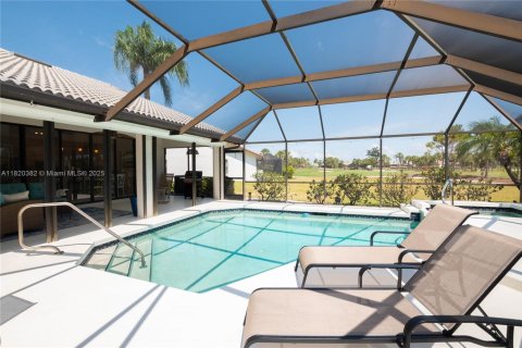 House in Fort Myers, Florida 2 bedrooms, 145.48 sq.m. № 1779746 - photo 28