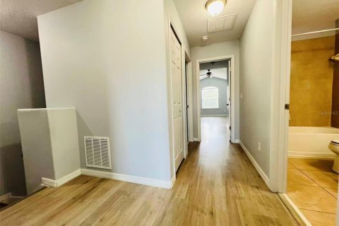 Townhouse in Sanford, Florida 3 bedrooms, 126.63 sq.m. № 2096843 - photo 11