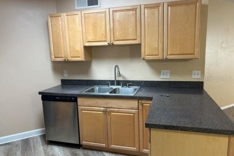 Condo in Clearwater, Florida, 1 bedroom  № 2205476 - photo 9