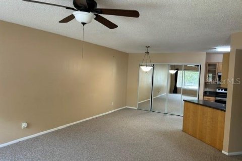 Condo in Clearwater, Florida, 1 bedroom  № 2205476 - photo 5