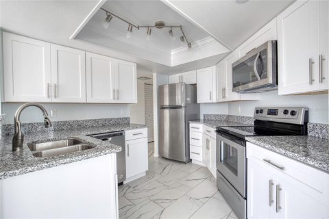 Condominio en venta en Daytona Beach, Florida, 1 dormitorio, 93.83 m2 № 1853002 - foto 14