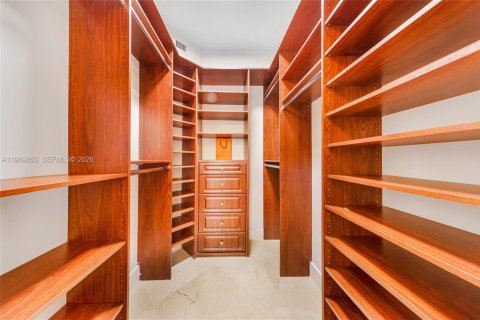 Condo in Aventura, Florida, 3 bedrooms  № 2030679 - photo 28