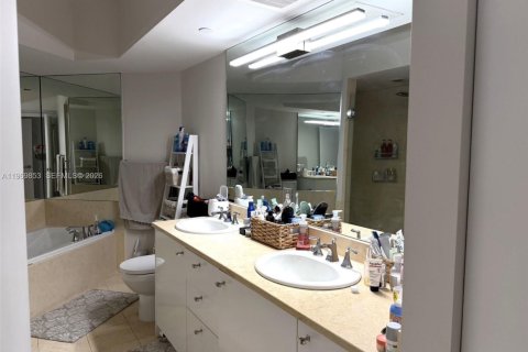 Condominio en venta en Aventura, Florida, 3 dormitorios, 156.17 m2 № 2030679 - foto 14